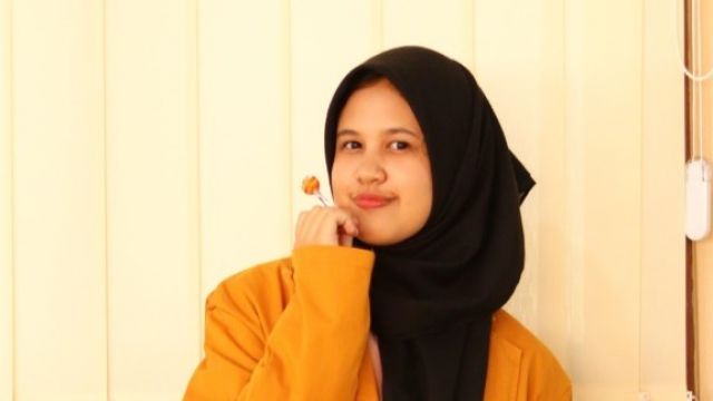 ELLYSIA MAJIDA ATTHAILLAH SAFIRA RAIH MEDALI EMAS OLIMPIADE AKIDAH AKHLAK
