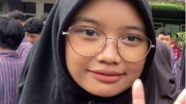 NAILA MENJADI FINALIS OSPI BIDANG BAHASA INGGRIS