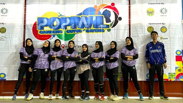 DUA DARA MUHI SABET JUARA TIGA VOLI PROPINSI POPIWIL