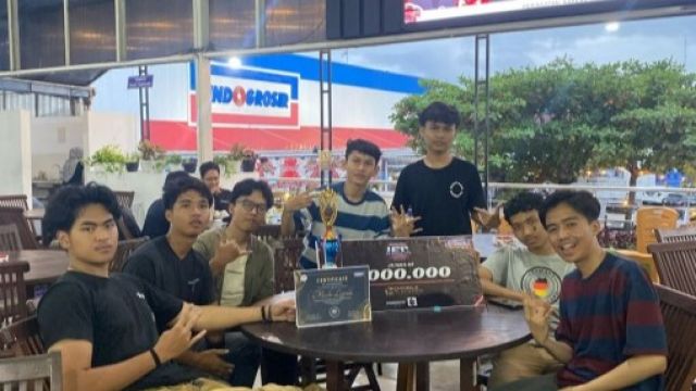 SMA MUHI JUARA 3 INDOGROSIR E-SPORT COMPETITION 2024