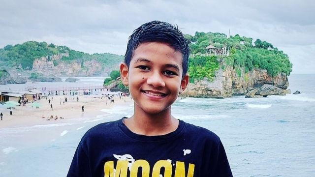 NAUFAL SUKSES RAIH MEDALI PERAK OLIMPIADE EKONOMI