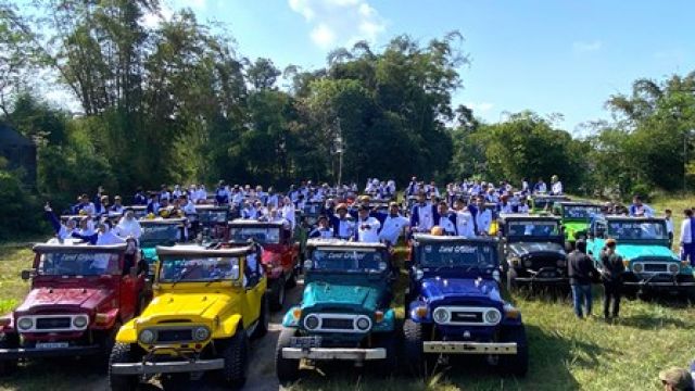 PESERTA DIDIK KELAS X IKUTI OUTBOND BERSAMA DI LERENG MERAPI