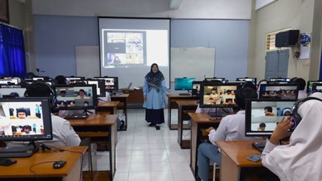 SMILE PROJECT, PROGRAM KOLABORASI DENGAN SEKOLAH JEPANG TELAH DIMULAI 