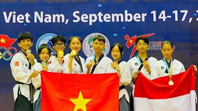 TAYSA ANGGARDA BAWA PULANG BRONZE MEDAL DARI  AJANG INTERNATIONAL CLUBS OPEN TAEKWONDO CHAMPIONSHIP 2023