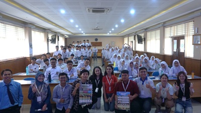 FARMASI UGM GELAR SUMMER COURSE BERTEMA “FARMASI HIJAU”
