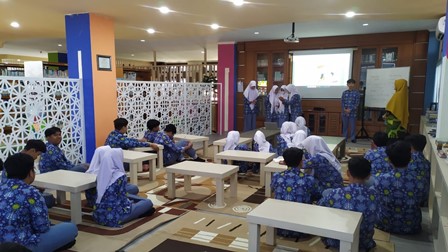 TINGKATKAN EFEKTIVITAS PEMBELAJARAN, SMA MUHI GELAR SUPERVISI BAGI SELURUH GURU 